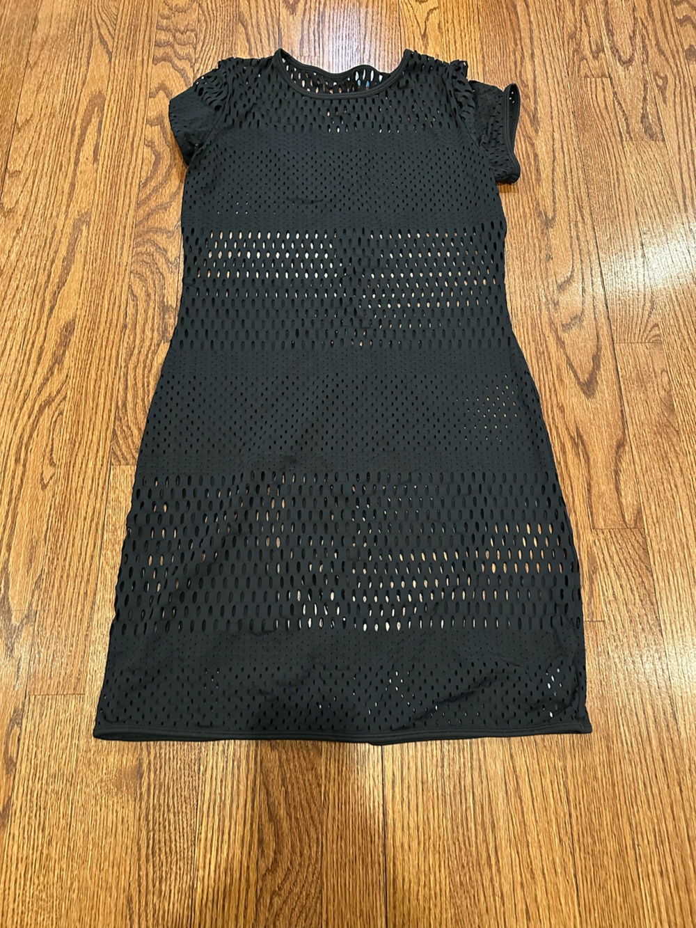 ALO Yoga Black Open-Knit Short Sleeve Mini Dress - Picture 6 of 7